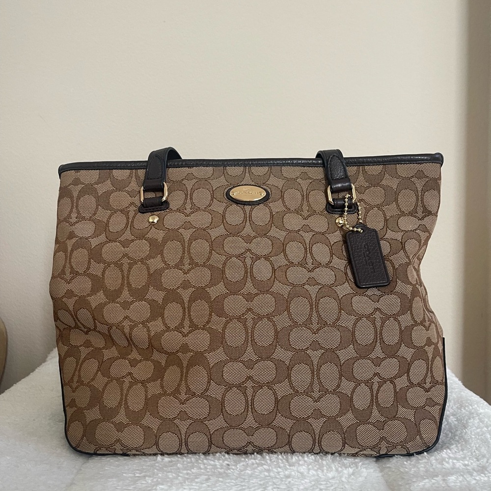 Coach Tote